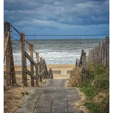 Campeggio Caravan Aan Zee Arnani