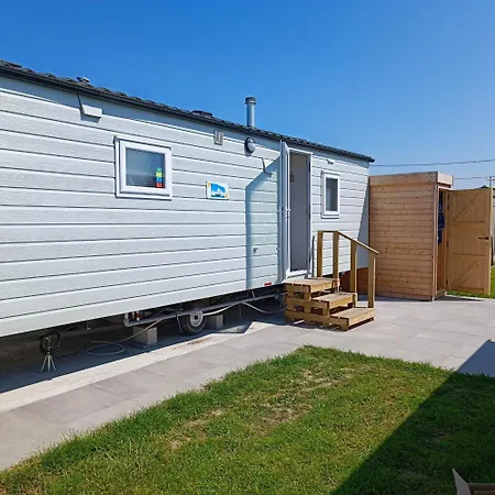 Campeggio Caravan Aan Zee Arnani *